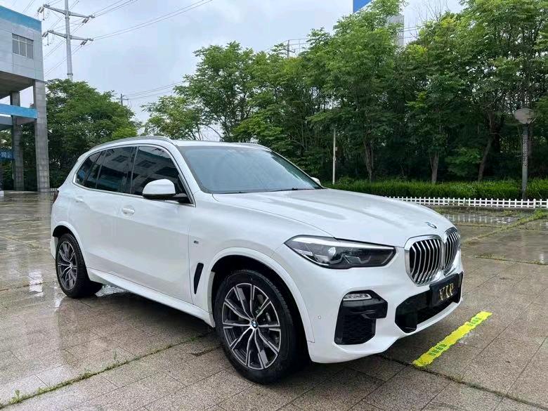 盐城21年宝马X52