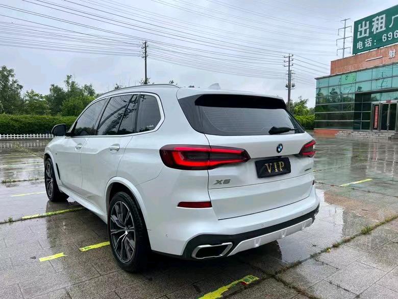 盐城21年宝马X59