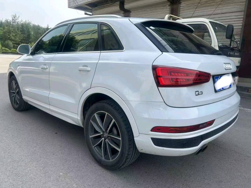 东营19年奥迪Q34