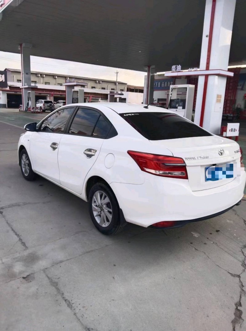 保定17年丰田YARiS L 致享8