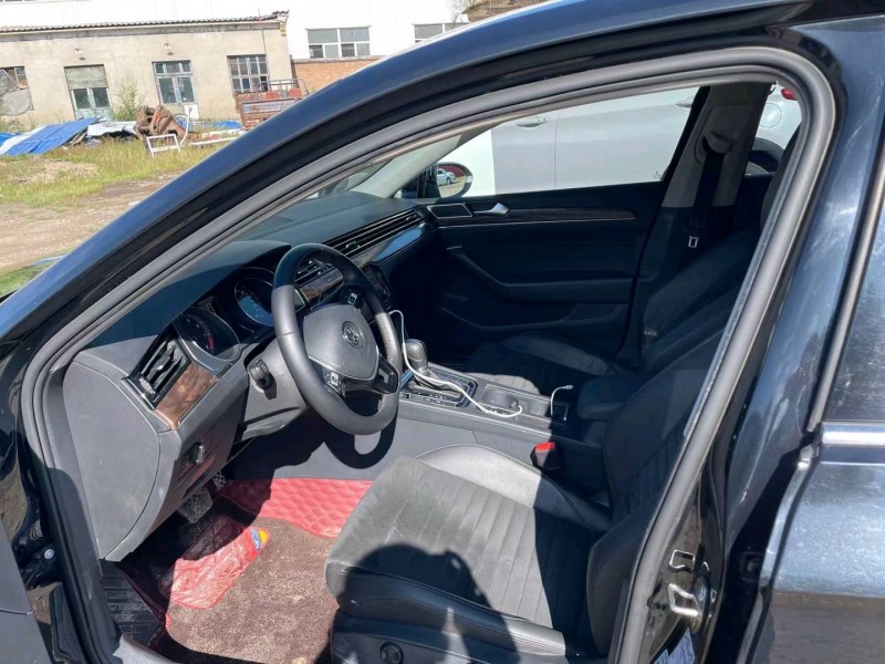 保定17年大众迈腾6