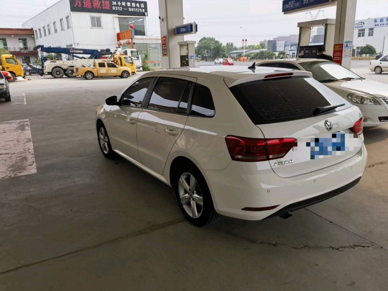 保定17年大众朗行7