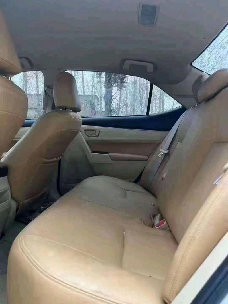 济南17年丰田卡罗拉5