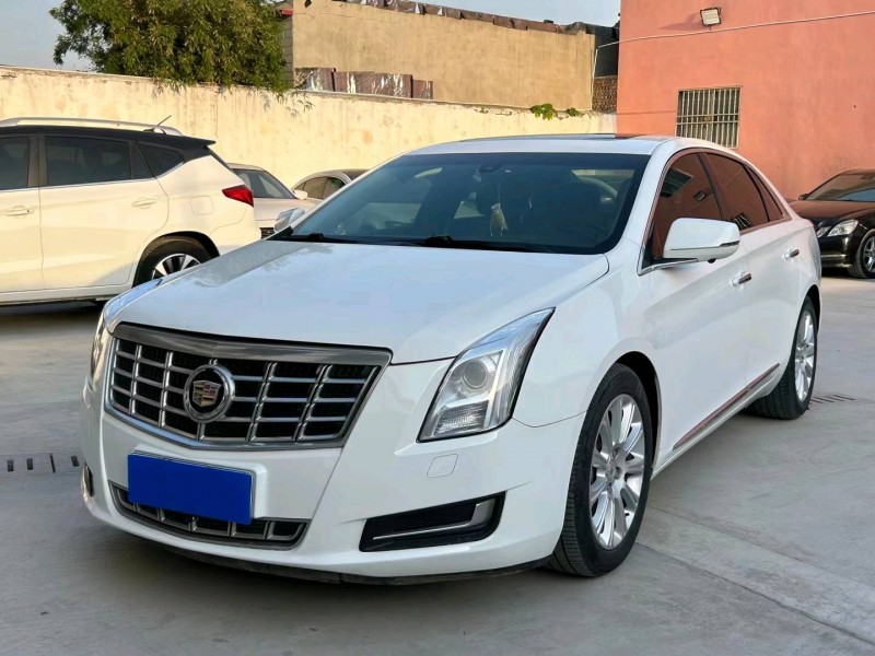 济南15年凯迪拉克XTS2