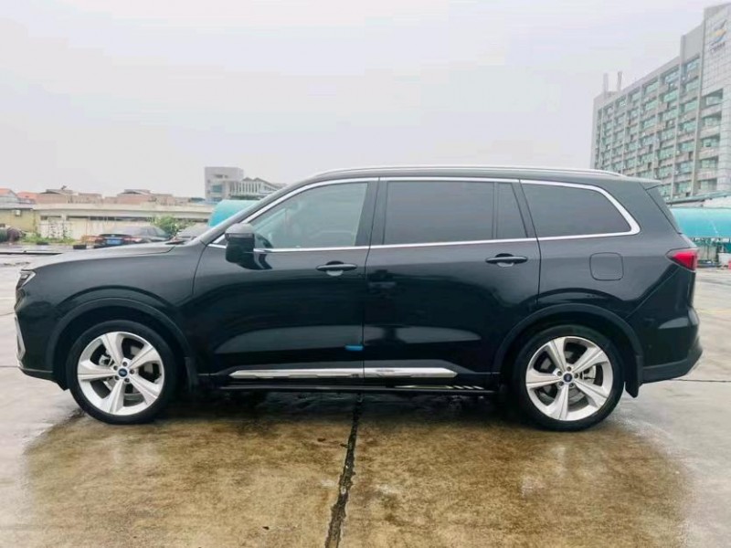 东莞21年福特领裕8