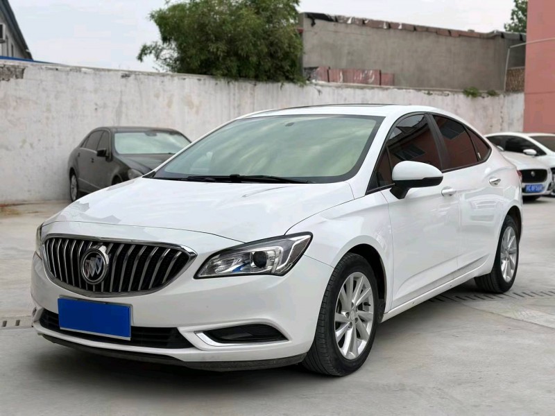 济南17年别克威朗2