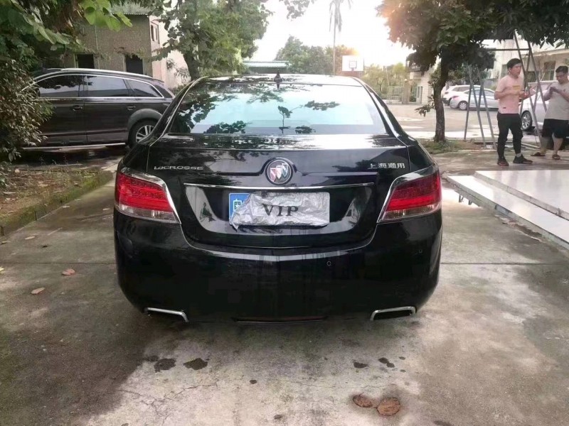 珠海13年别克君越4