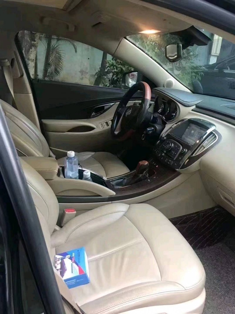 珠海13年别克君越7