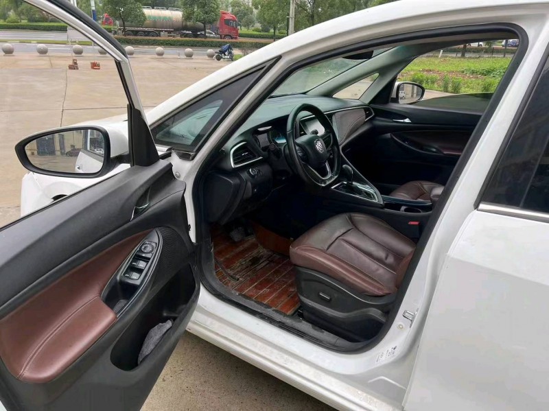 淮南19年别克GL63