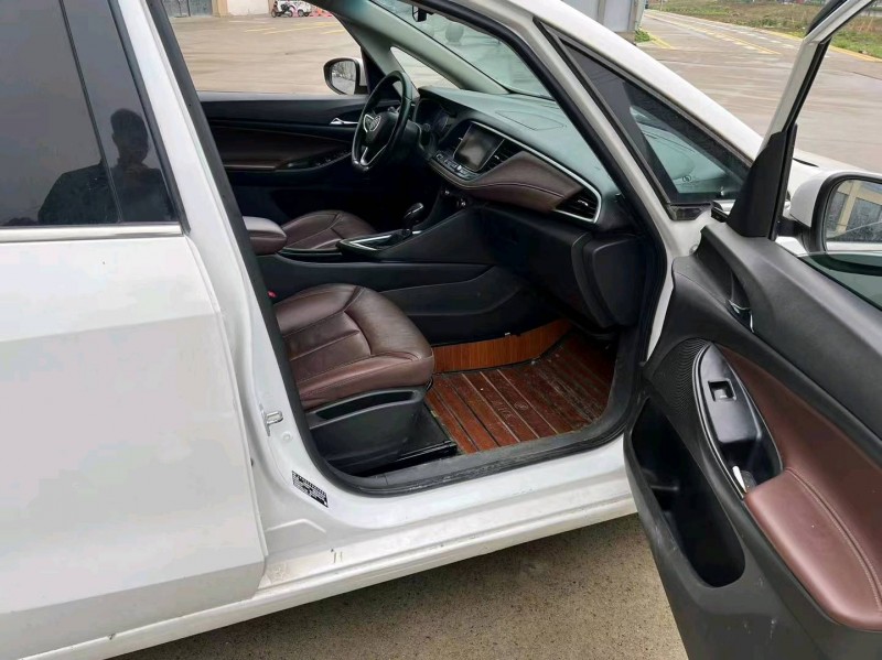 淮南19年别克GL65