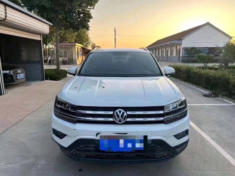 枣庄19年大众帕萨特1