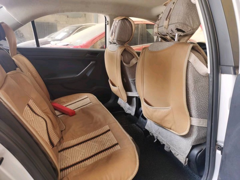 保定13年大众捷达4