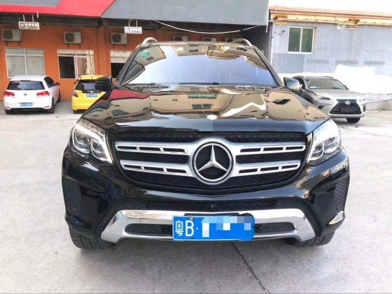 广州17年奔驰GLS1