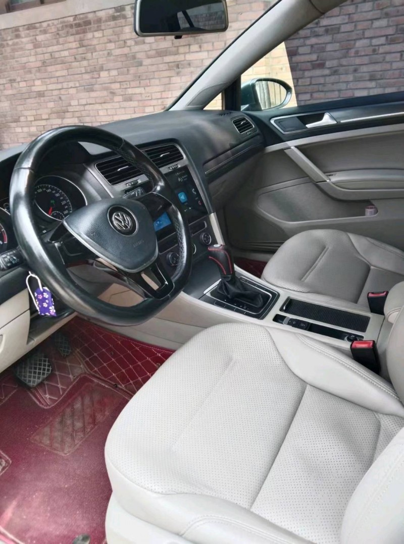 保定14年大众高尔夫4