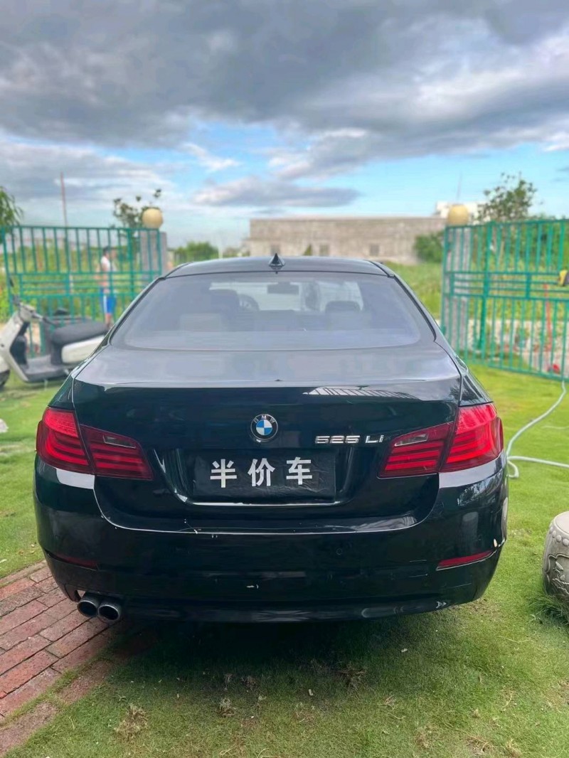 广州11年宝马5系9