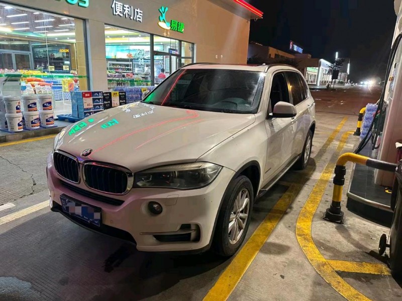 广州15年宝马X51