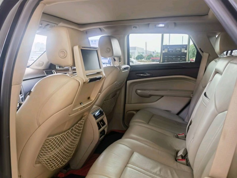 保定10年凯迪拉克SRX7