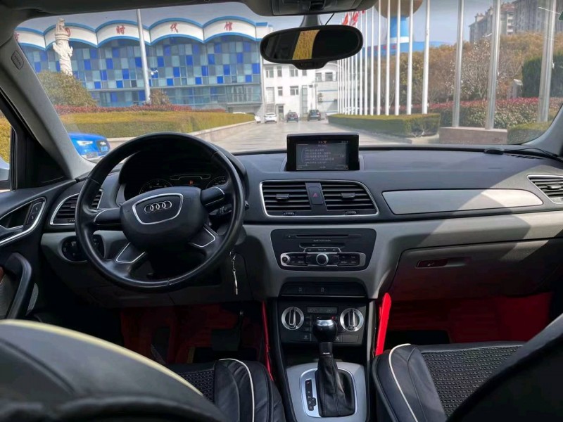 济南14年奥迪Q36