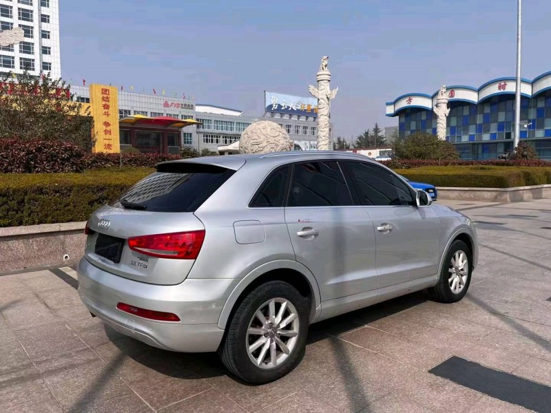 济南14年奥迪Q37