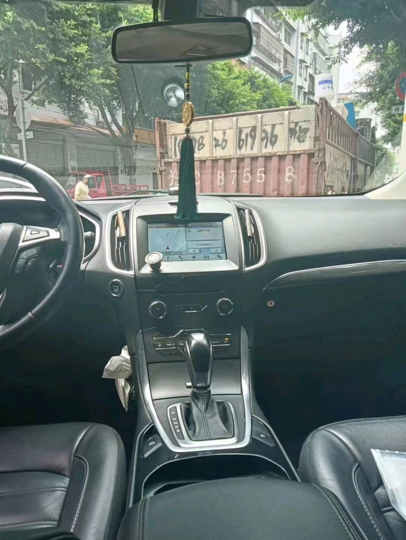 重庆18年福特锐界4