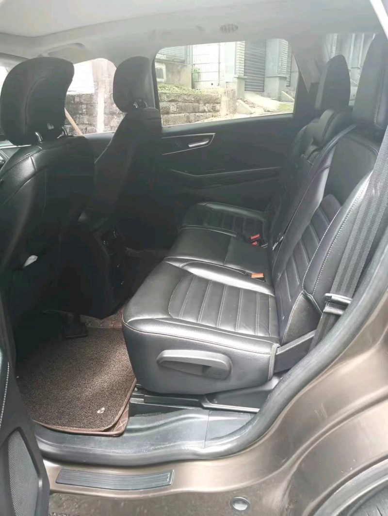 重庆18年福特锐界5