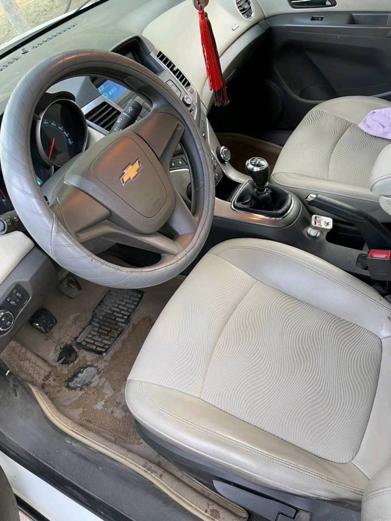 保定14年雪佛兰科鲁兹4