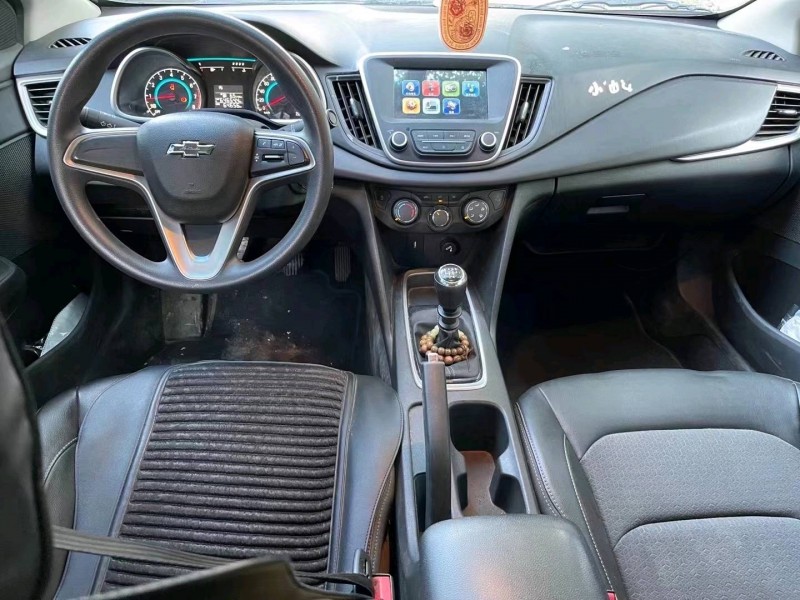 保定18年雪佛兰科沃兹5