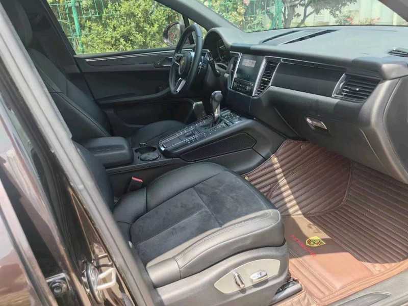 枣庄18年保时捷Macan6