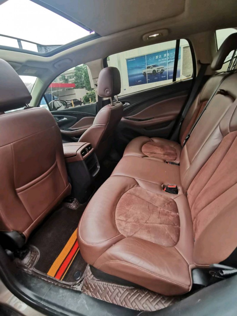 东莞17年别克昂科威7