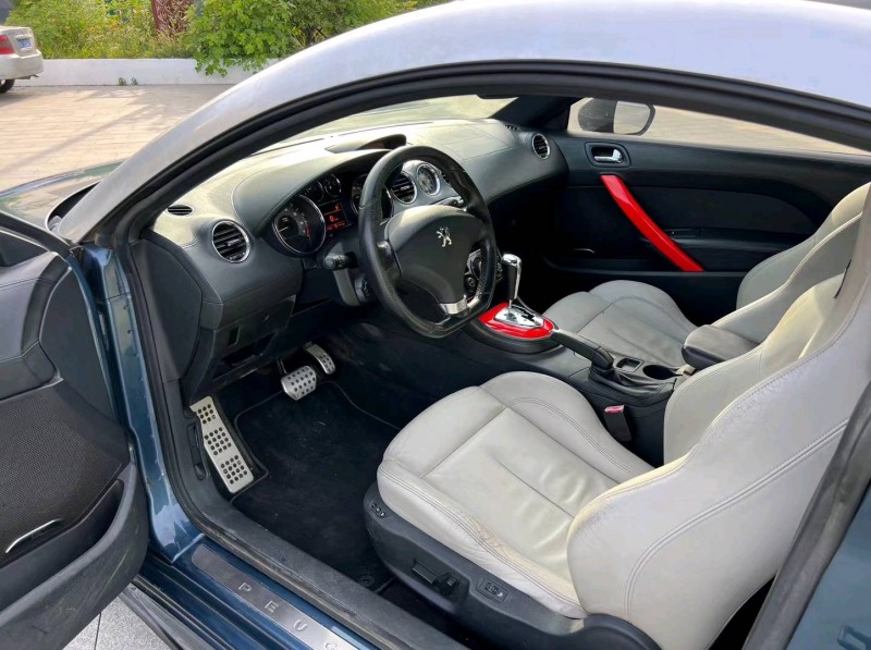 济南11年标致RCZ5