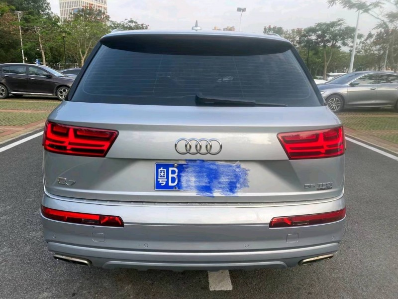 东莞17年奥迪Q79