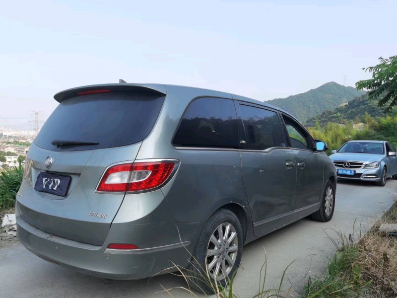 嘉兴11年别克GL83