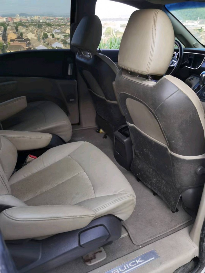 嘉兴11年别克GL88