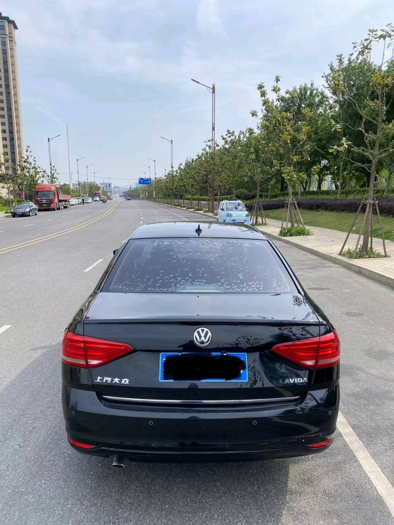 淮南17年大众朗逸6