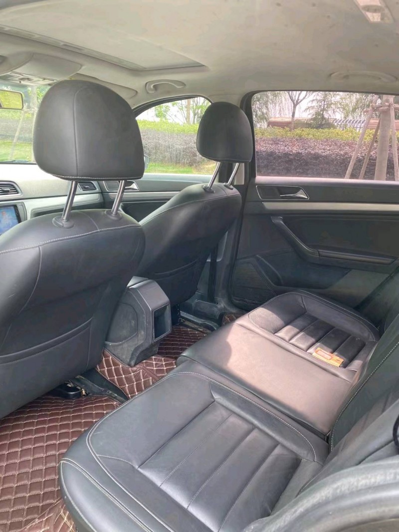 淮南17年大众朗逸8