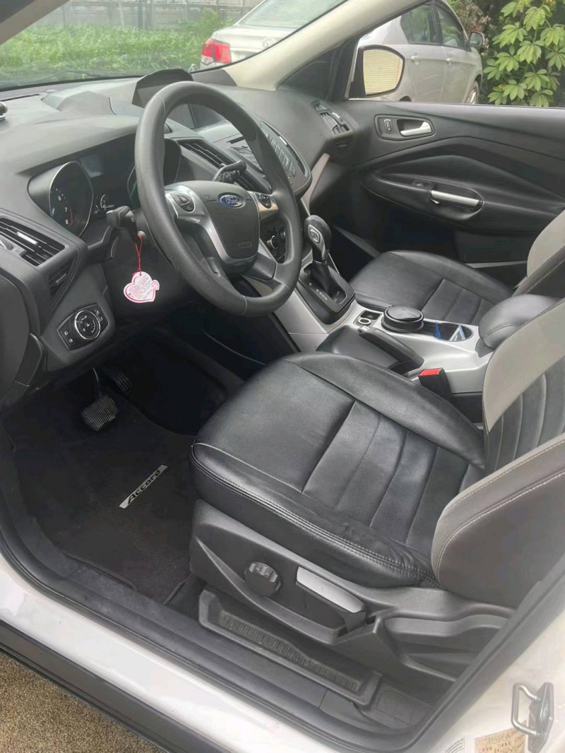 珠海14年福特翼虎9