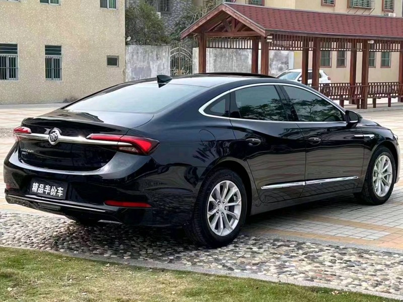 珠海21年别克君越5