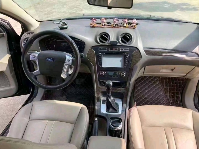 汕头13年福特蒙迪欧-致胜5