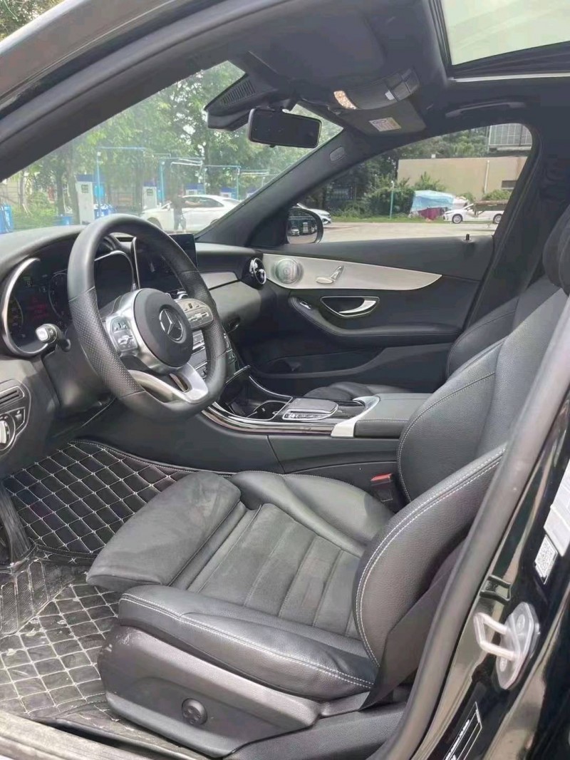 汕头21年奔驰C8