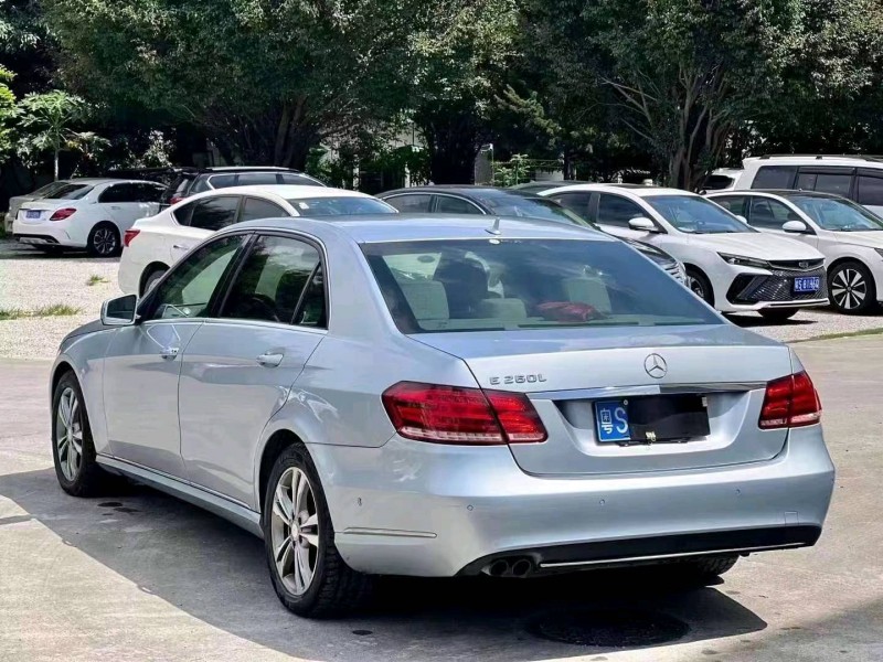 珠海13年奔驰E6