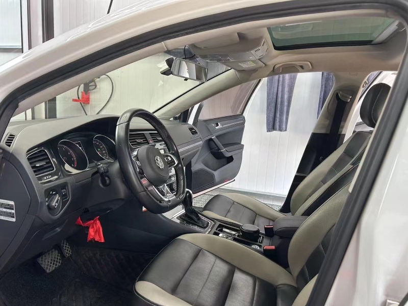 邢台17年大众高尔夫8