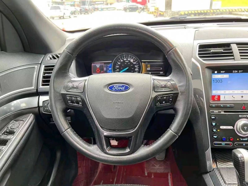 珠海18年福特探险者4