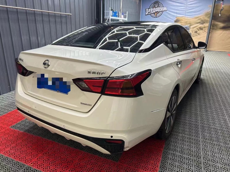 邢台19年日产天籁4