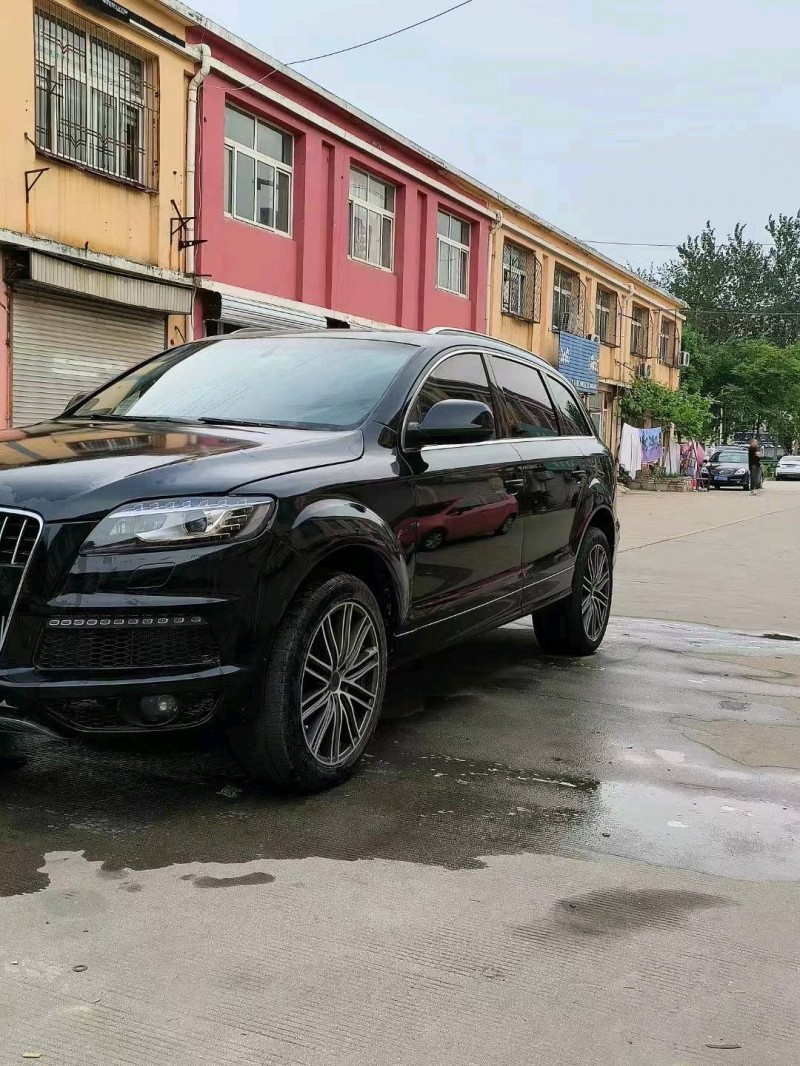 济南13年奥迪Q74