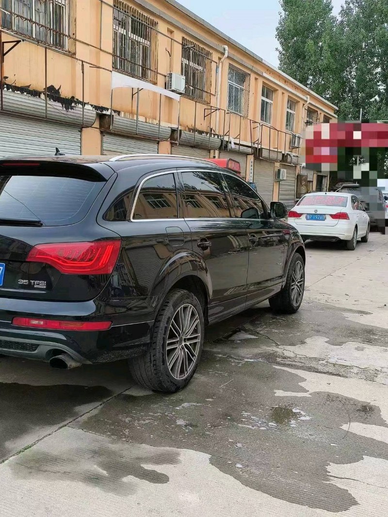 济南13年奥迪Q77