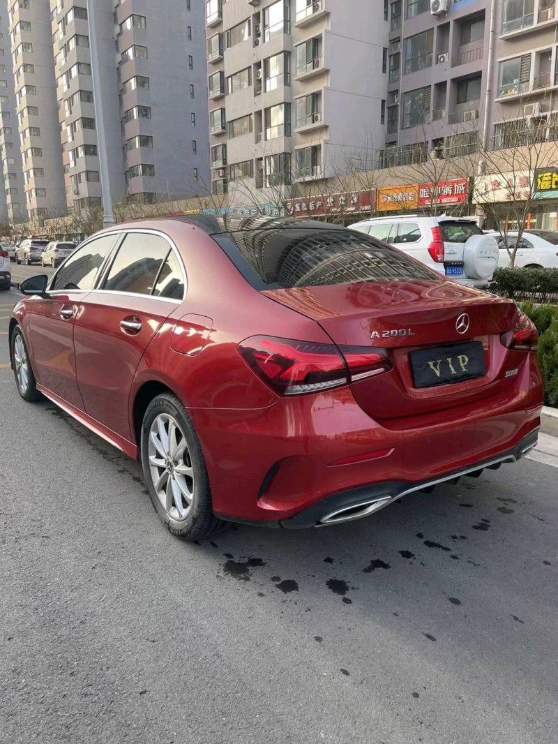 石家庄19年奔驰A8