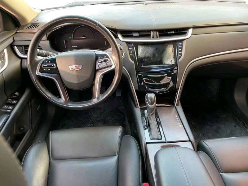 济宁18年凯迪拉克XTS4