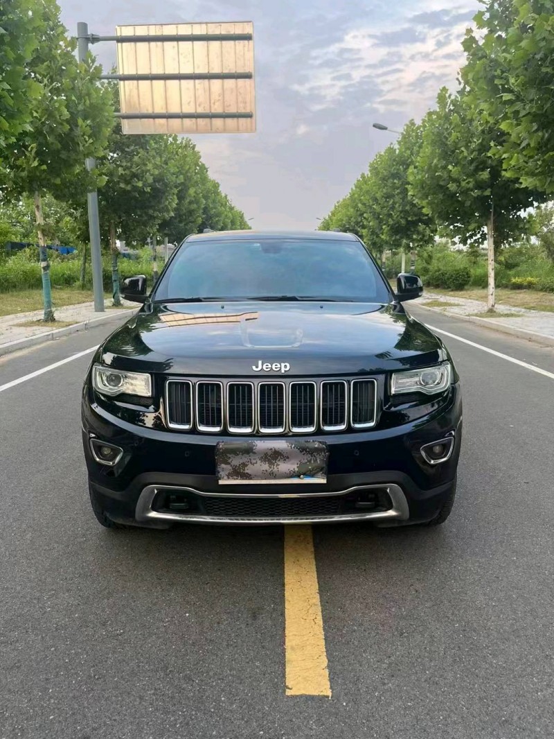 徐州15年Jeep大切诺基1