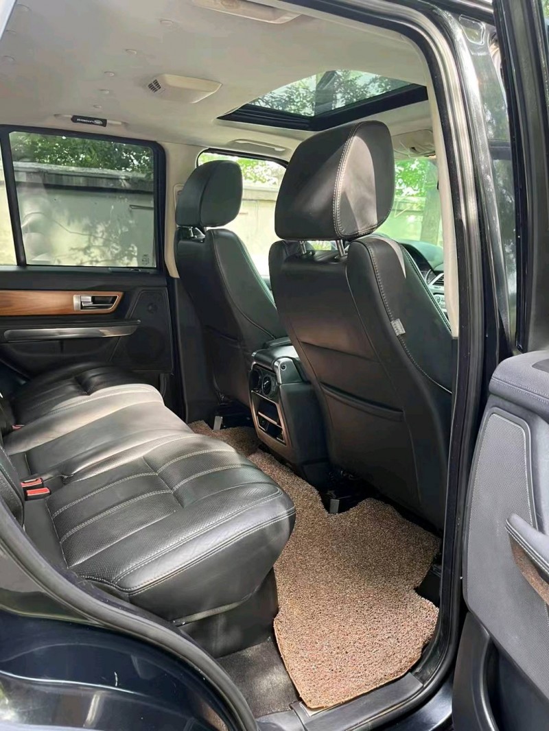 徐州12年路虎揽胜运动4