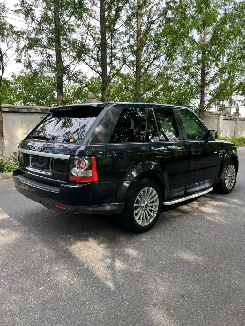 徐州12年路虎揽胜运动8